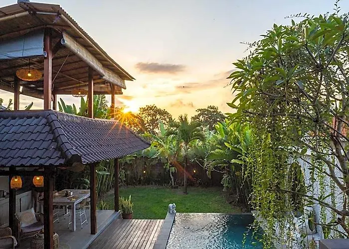 Innerbloom Spacious 2 Bedroom With Large Pool & Garden