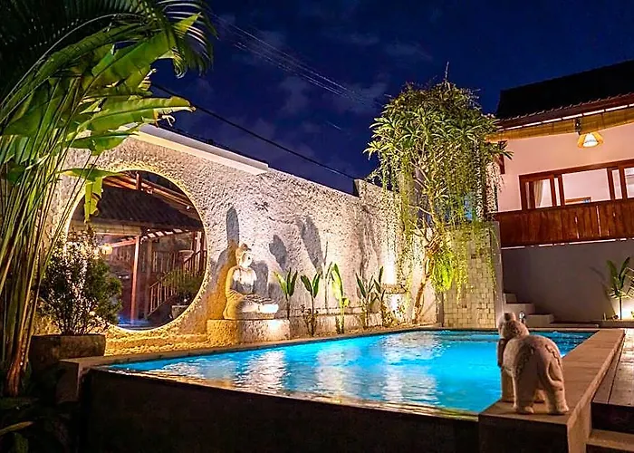 Innerbloom Spacious 2 Bedroom With Large Pool & Garden 酒店